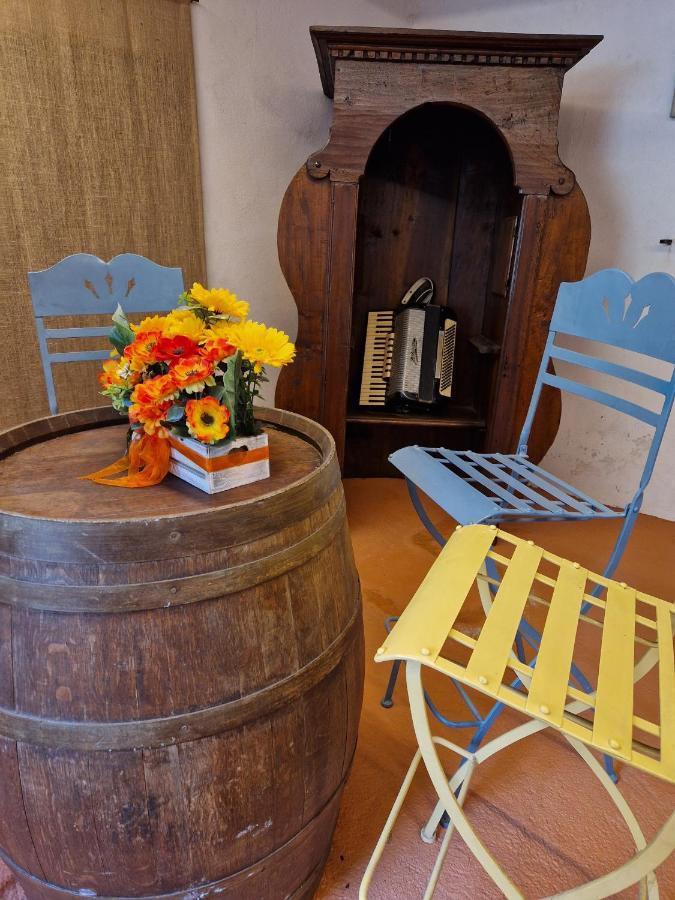 Mister Barolo Apartments Langhe Novello Eksteriør billede